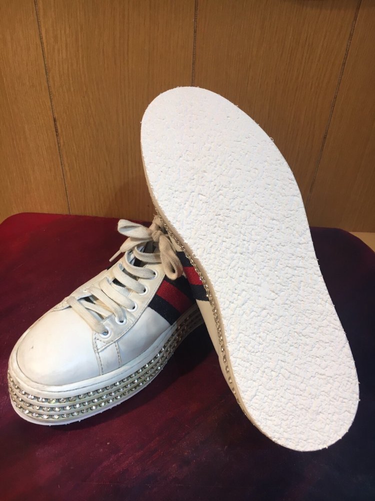 GUCCI スニーカー｜底一面を張り替えるオールソール